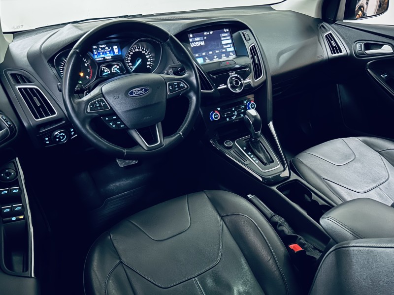 FOCUS 2.0 TITANIUM FASTBACK 16V FLEX 4P AUTOMÁTICO - 2018 - CAXIAS DO SUL