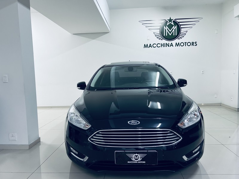FOCUS 2.0 TITANIUM FASTBACK 16V FLEX 4P AUTOMÁTICO - 2018 - CAXIAS DO SUL