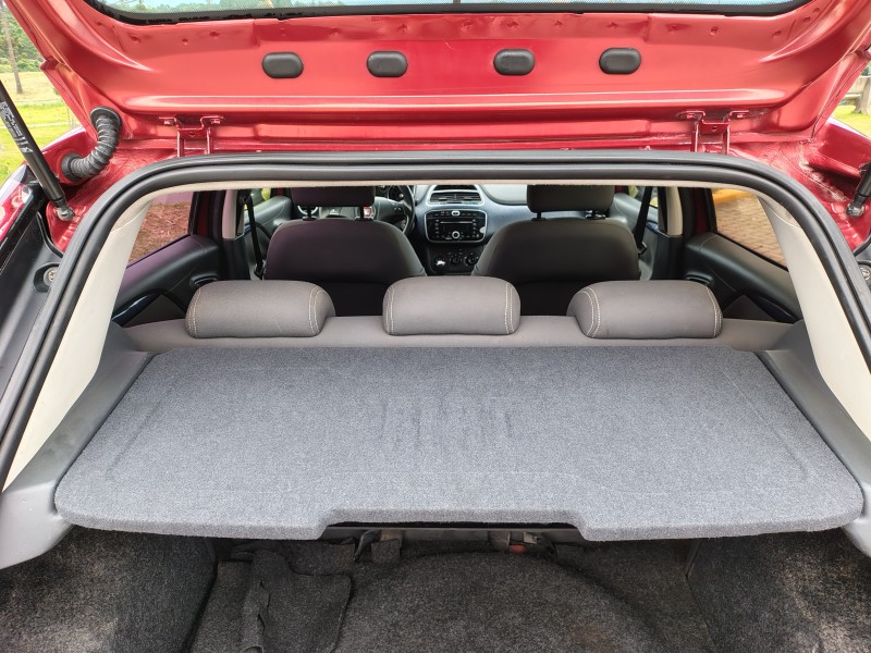 PUNTO 1.4 ATTRACTIVE 8V FLEX 4P MANUAL - 2013 - CAXIAS DO SUL