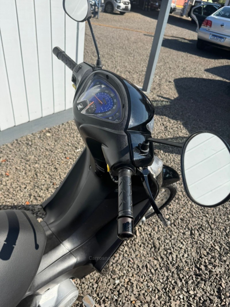BIZ 125 ES - 2014 - IGREJINHA