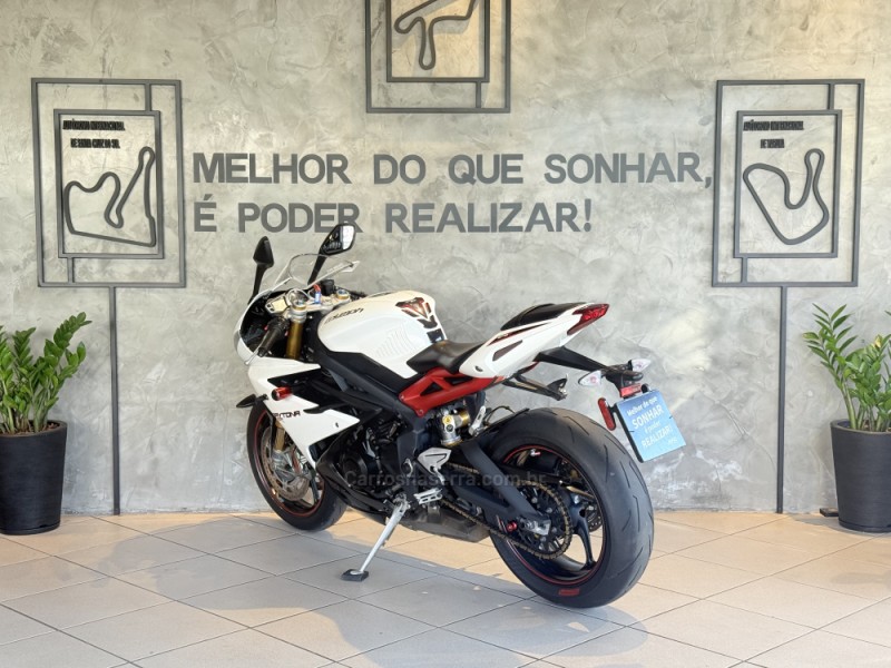DAYTONA 675R ABS - 2014 - CAXIAS DO SUL