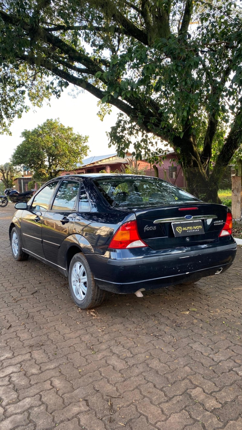 FOCUS 2.0 GHIA 16V FLEX 4P AUTOMÁTICO - 2008 - IVOTI