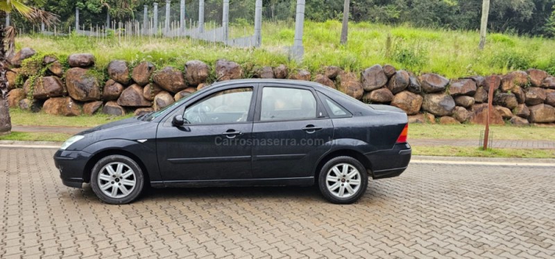 FOCUS 2.0 GHIA 16V FLEX 4P AUTOMÁTICO - 2008 - IVOTI