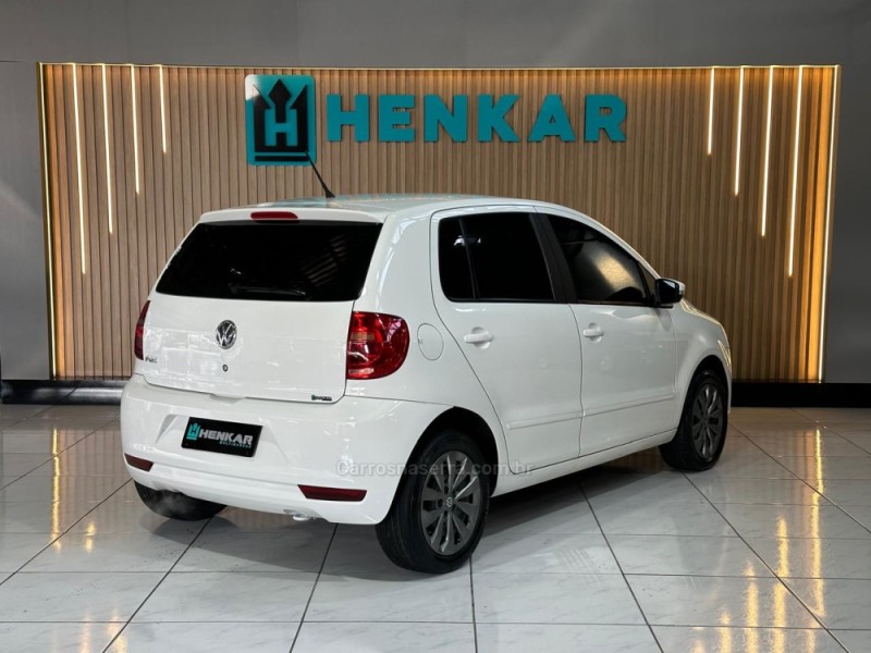 FOX 1.0 MI TREND 8V FLEX 4P MANUAL - 2013 - CAMPO BOM