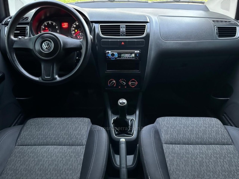 FOX 1.0 MI TREND 8V FLEX 4P MANUAL - 2013 - CAMPO BOM