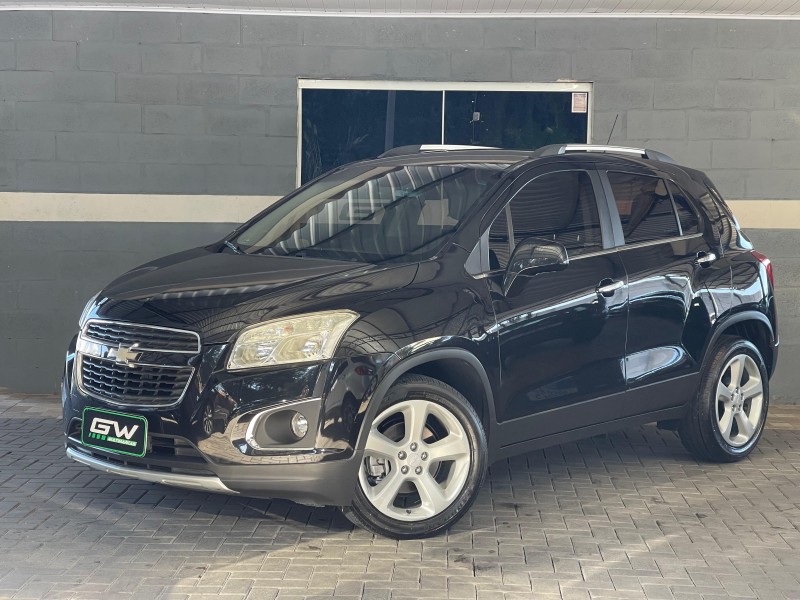 tracker 1.8 mpfi ltz 4x2 16v flex 4p automatico 2015 caxias do sul