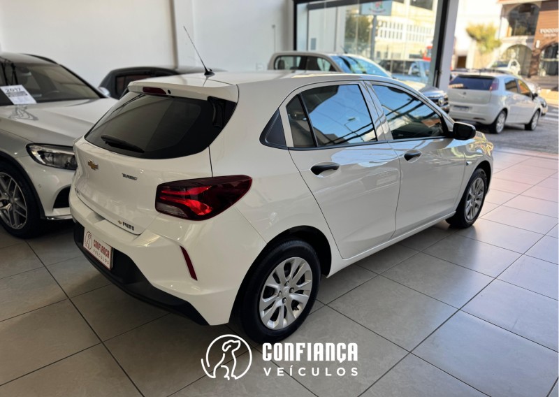 ONIX 1.0 HATCH TURBO 12V FLEX 4P AUTOMÁTICO - 2020 - BENTO GONçALVES