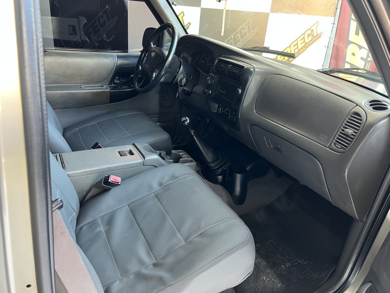 RANGER 2.8 XLT 4X4 CD 8V TURBO INTERCOOLER DIESEL 4P MANUAL - 2003 - PORTãO