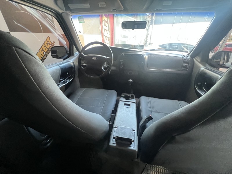 RANGER 2.8 XLT 4X4 CD 8V TURBO INTERCOOLER DIESEL 4P MANUAL - 2003 - PORTãO