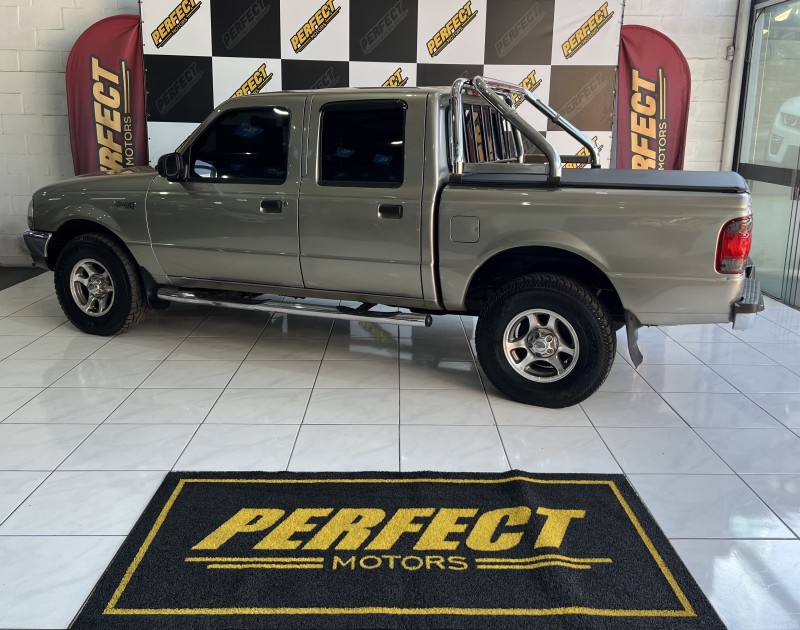 RANGER 2.8 XLT 4X4 CD 8V TURBO INTERCOOLER DIESEL 4P MANUAL - 2003 - PORTãO