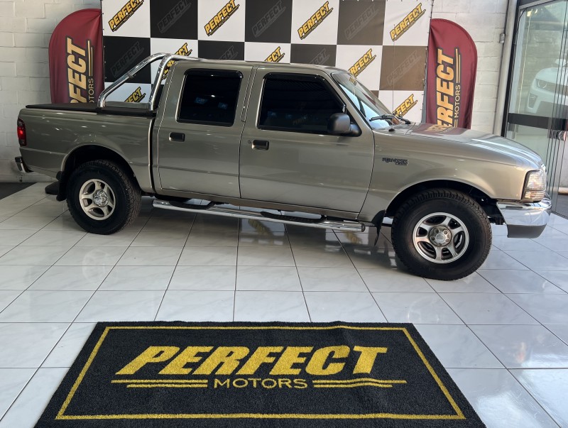 RANGER 2.8 XLT 4X4 CD 8V TURBO INTERCOOLER DIESEL 4P MANUAL - 2003 - PORTãO