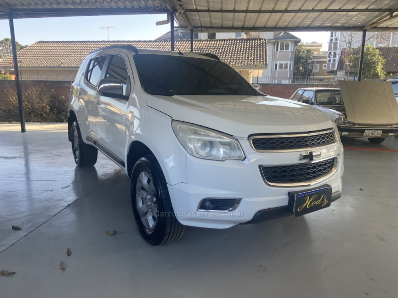 TRAILBLAZER 2.8 LTZ 4X4 16V TURBO DIESEL 4P AUTOMÁTICO - 2013 - CANELA