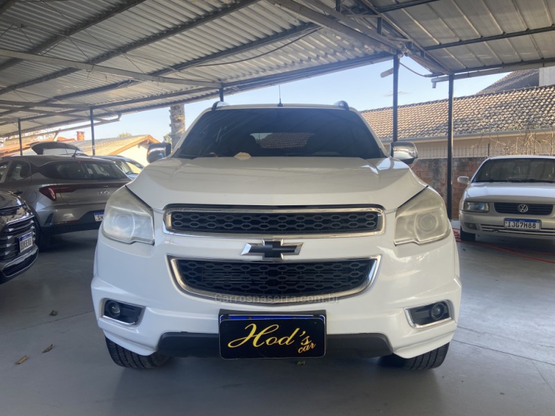 TRAILBLAZER 2.8 LTZ 4X4 16V TURBO DIESEL 4P AUTOMÁTICO - 2013 - CANELA