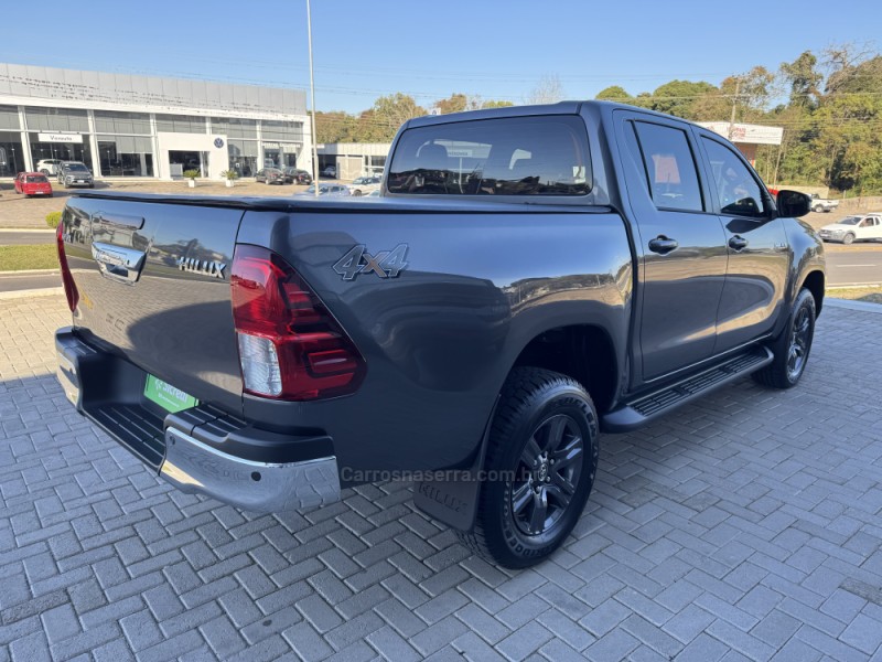 HILUX 2.8 SR 4X4 CD 16V DIESEL 4P AUTOMÁTICO - 2024 - VERANóPOLIS
