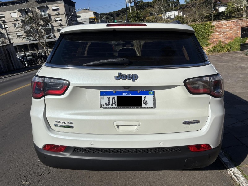 COMPASS 2.0 16V DIESEL LONGITUDE 4X4 AUTOMÁTICO - 2020 - FARROUPILHA
