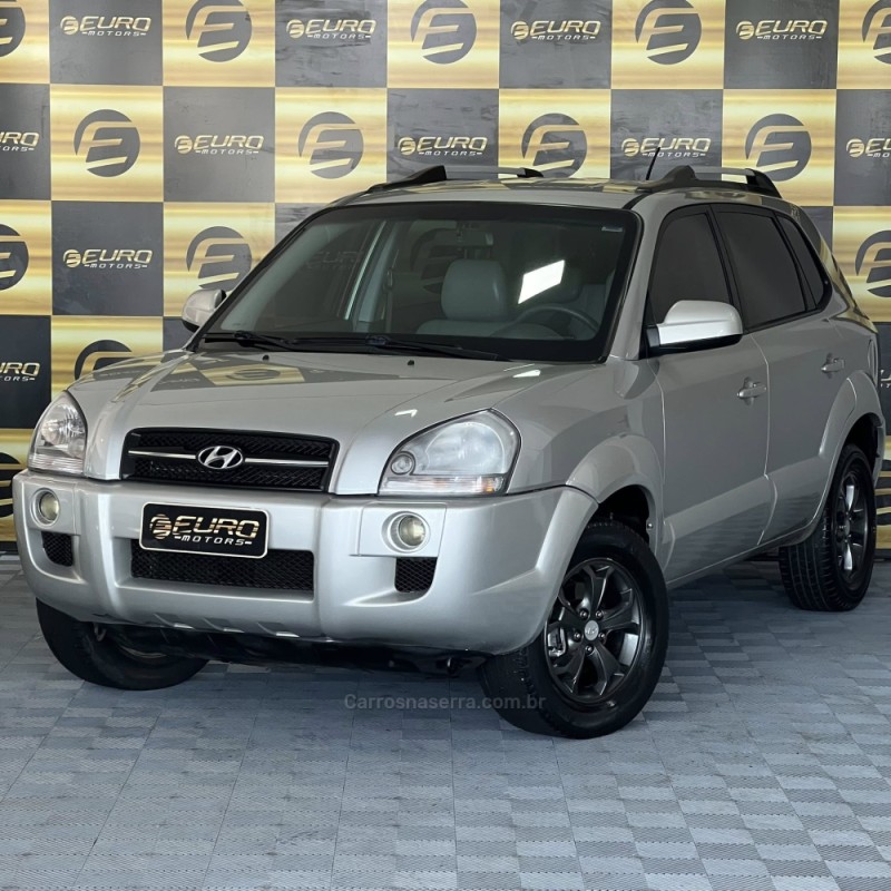 TUCSON 2.0 MPFI GL 16V 142CV 2WD GASOLINA 4P MANUAL - 2007 - PORTãO