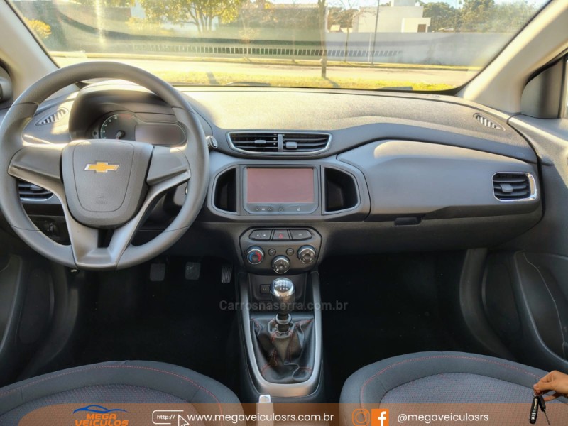 ONIX 1.4 MPFI LTZ 8V FLEX 4P MANUAL - 2015 - BENTO GONçALVES