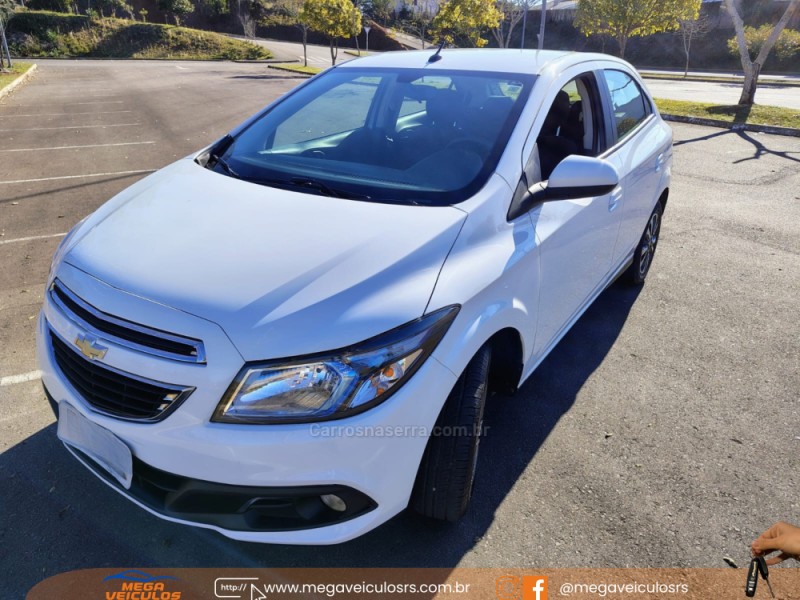ONIX 1.4 MPFI LTZ 8V FLEX 4P MANUAL - 2015 - BENTO GONçALVES