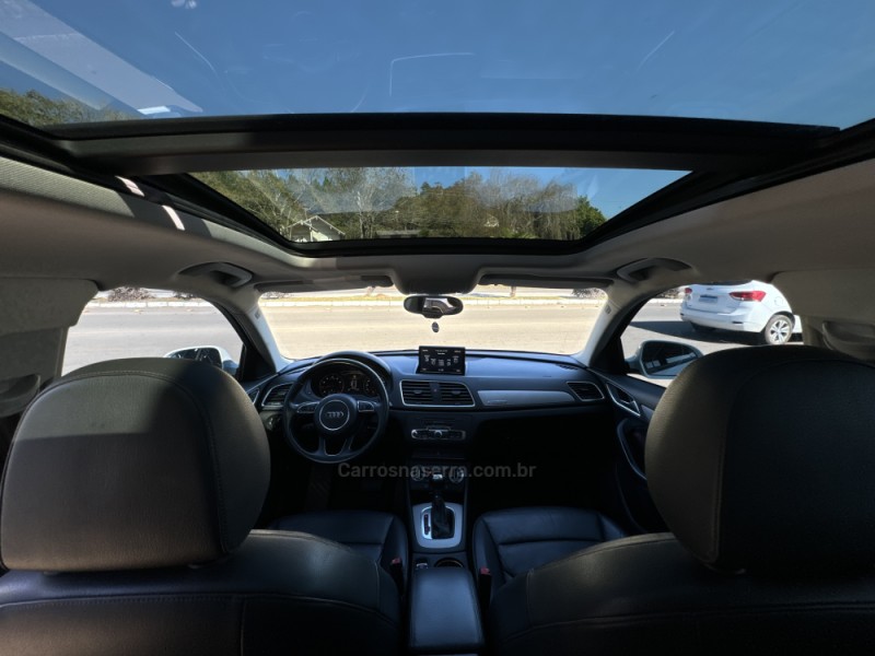 Q3 2.0 TFSI AMBIENTE QUATTRO 4P GASOLINA S TRONIC - 2014 - NOVA PRATA