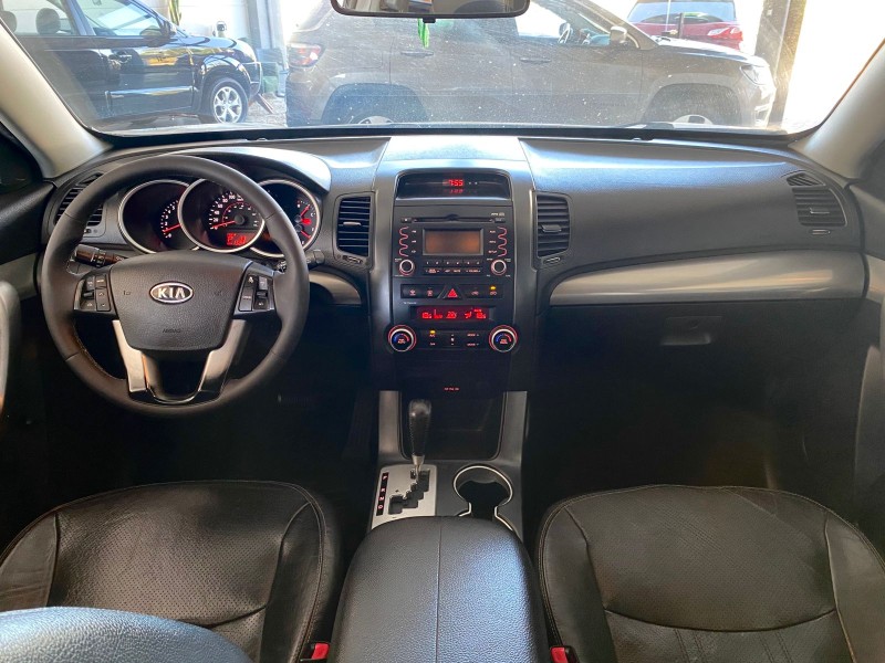 SORENTO 2.4 EX2 4X2 16V GASOLINA 4P AUTOMÁTICO - 2011 - LAJEADO