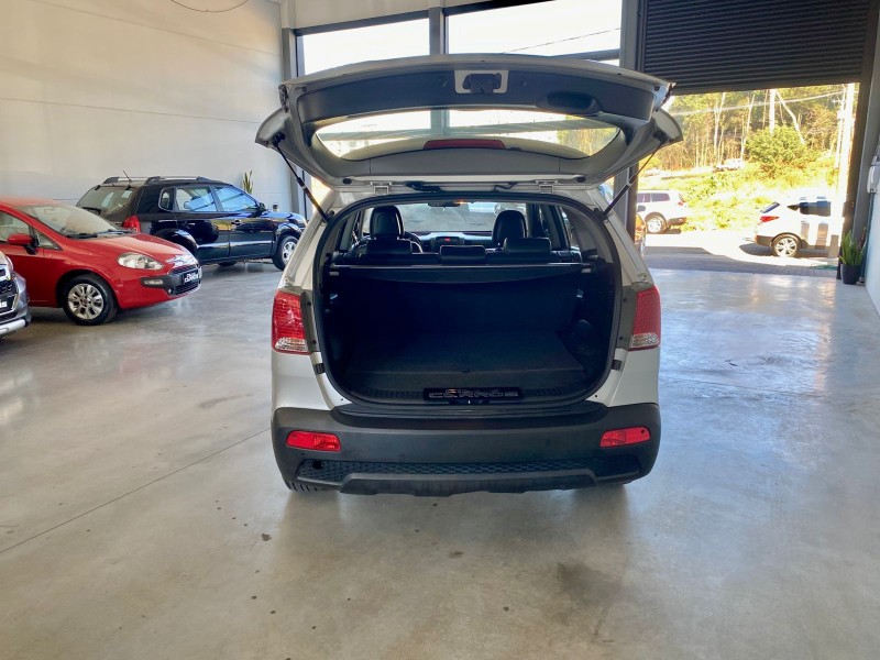 SORENTO 2.4 EX2 4X2 16V GASOLINA 4P AUTOMÁTICO - 2011 - LAJEADO