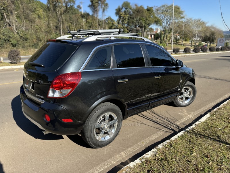 CAPTIVA 3.0 SFI AWD V6 24V GASOLINA 4P AUTOMÁTICO - 2011 - NOVA PRATA
