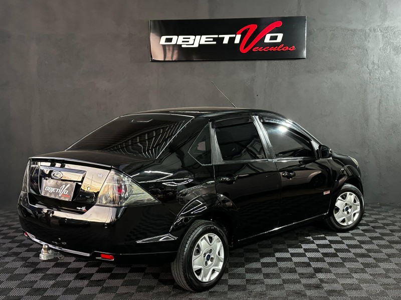 FIESTA 1.6 MPI CLASS SEDAN 8V FLEX 4P MANUAL - 2013 - CAXIAS DO SUL