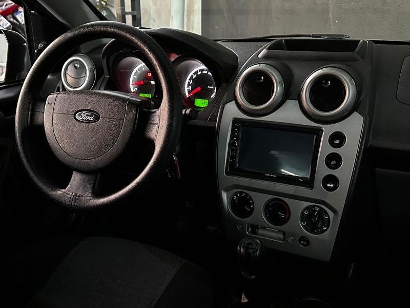 FIESTA 1.6 MPI CLASS SEDAN 8V FLEX 4P MANUAL - 2013 - CAXIAS DO SUL