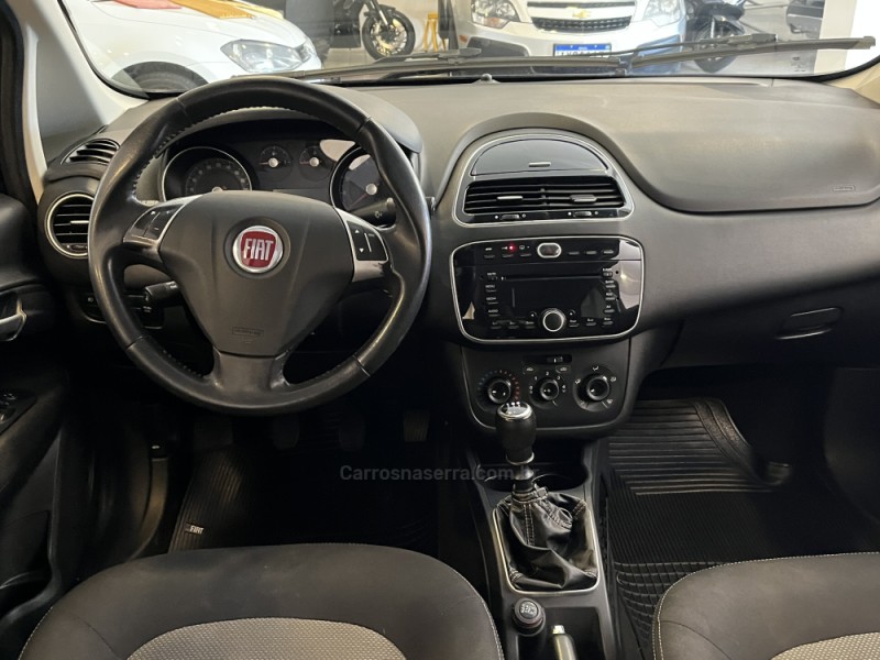 LINEA 1.8 ESSENCE 16V FLEX 4P MANUAL - 2015 - BENTO GONçALVES