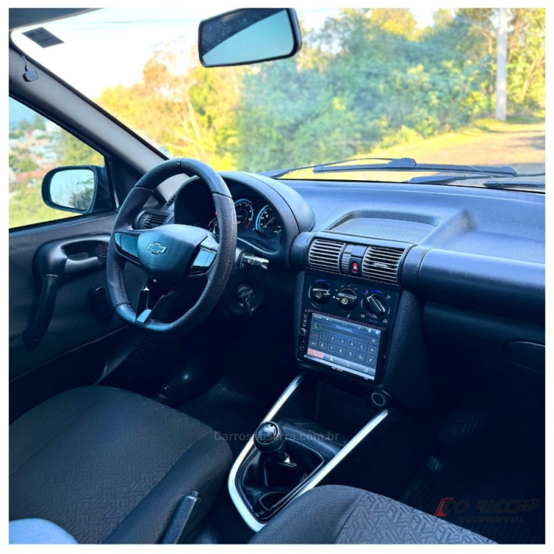 CORSA 1.0 MPFI CLASSIC SEDAN 8V GASOLINA 4P MANUAL - 2003 - CAMPO BOM