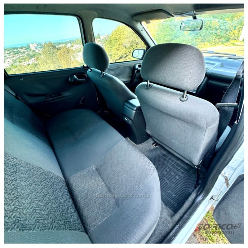 CORSA 1.0 MPFI CLASSIC SEDAN 8V GASOLINA 4P MANUAL - 2003 - CAMPO BOM
