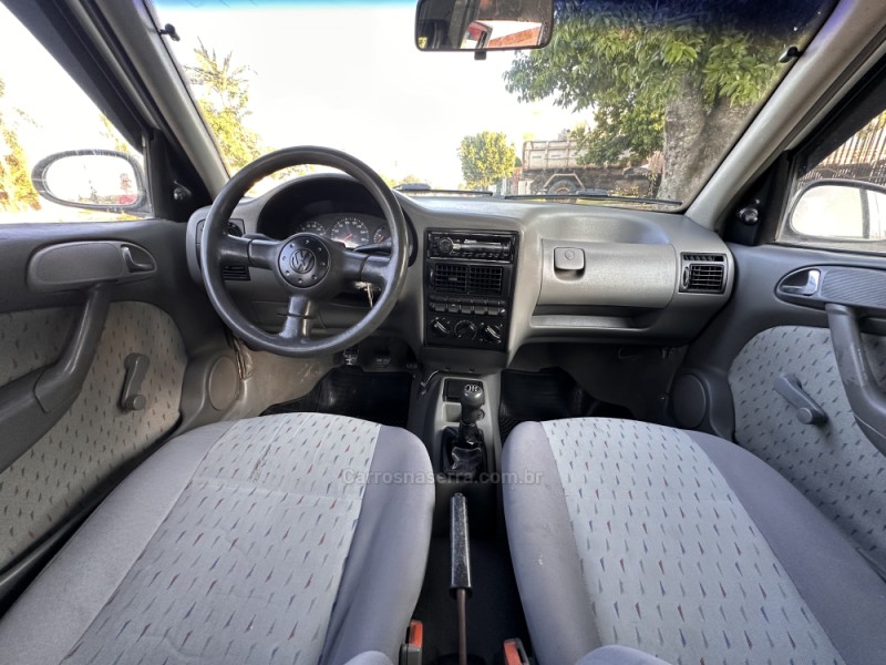 GOL 1.0 MI 16V GASOLINA 4P MANUAL - 1999 - PORTãO