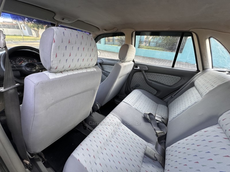 GOL 1.0 MI 16V GASOLINA 4P MANUAL - 1999 - PORTãO