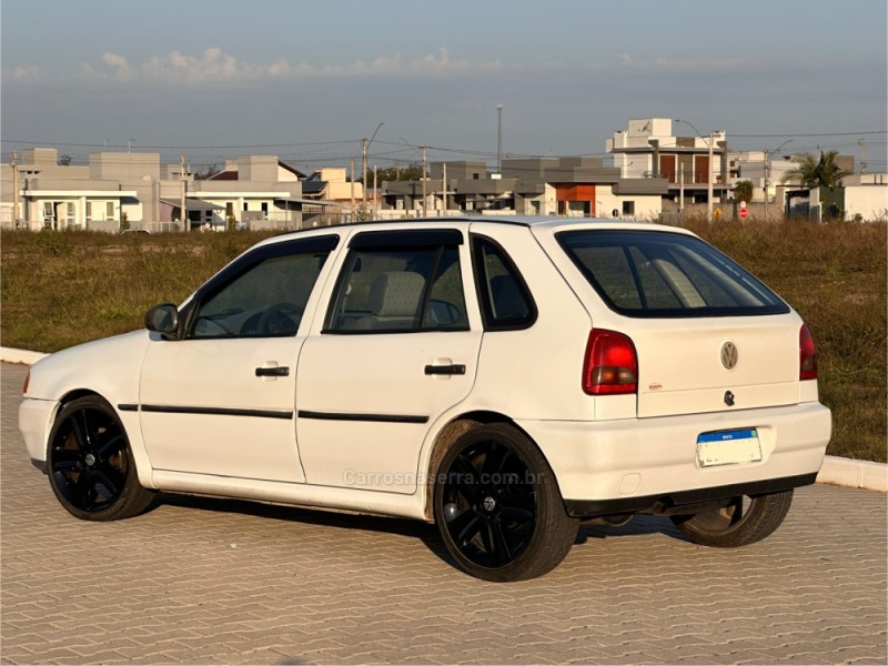 GOL 1.0 MI 16V GASOLINA 4P MANUAL - 1999 - PORTãO