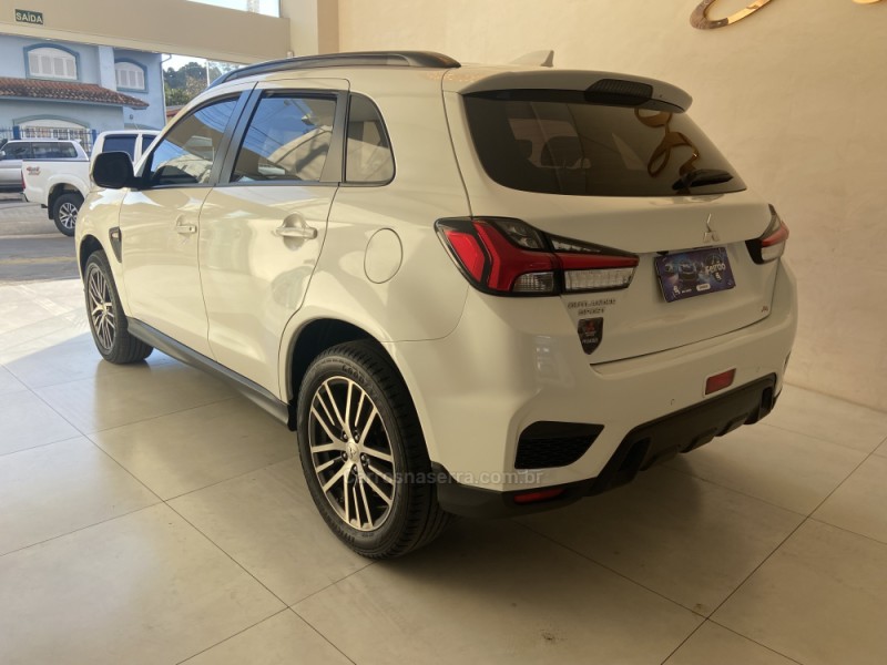 OUTLANDER 2.0 SPORT GLS 16V FLEX 4P AUTOMÁTICO - 2021 - CANELA