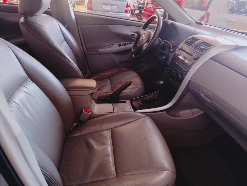 COROLLA 1.8 XLI 16V FLEX 4P AUTOMÁTICO - 2012 - SãO SEBASTIãO DO CAí