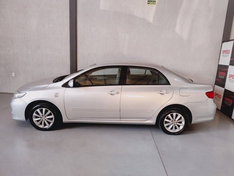 COROLLA 1.8 XLI 16V FLEX 4P AUTOMÁTICO - 2012 - SãO SEBASTIãO DO CAí