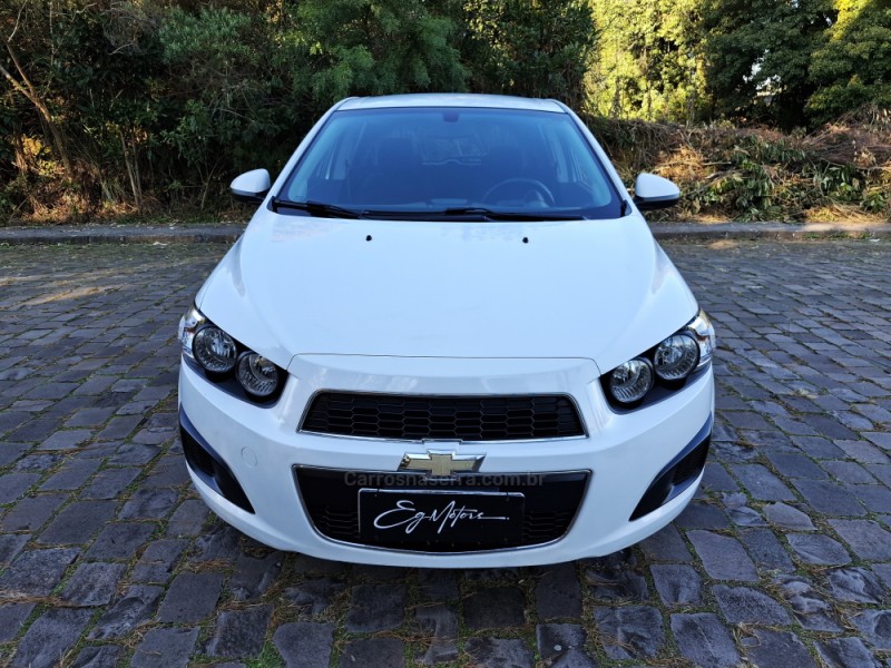 SONIC 1.6 LT 16V FLEX 4P AUTOMÁTICO - 2014 - BENTO GONçALVES