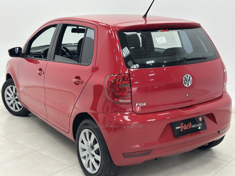 FOX 1.0 MI 8V FLEX 4P MANUAL - 2013 - SANTA CRUZ DO SUL