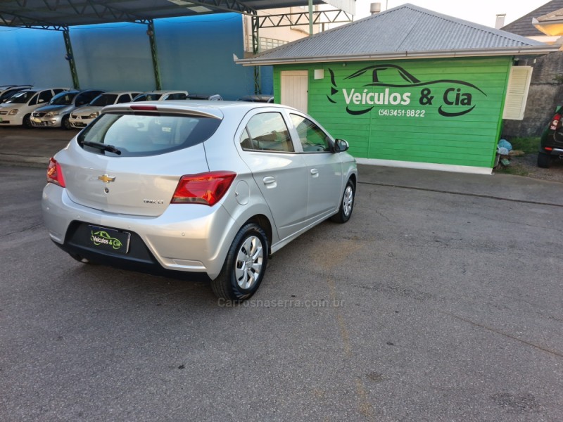 ONIX 1.0 LT PLUS 8V FLEX 4P MANUAL - 2017 - BENTO GONçALVES