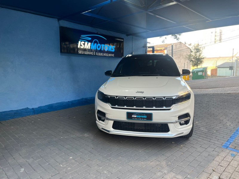 COMMANDER 1.3 OVERLAND T270 16V 4X2 TURBO FLEX 4P AUTOMÁTICO - 2023 - CAXIAS DO SUL