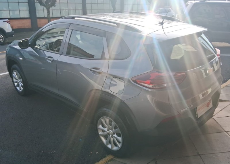 TRACKER 1.0 12V TURBO FLEX 4P AUTOMÁTICO - 2022 - FLORES DA CUNHA