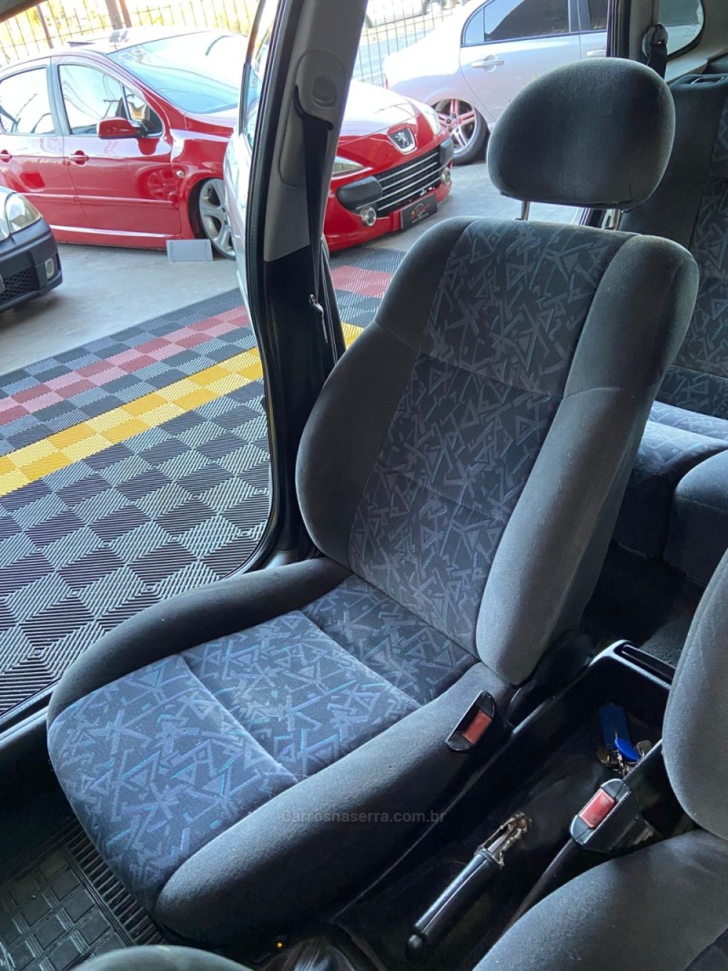 VECTRA 2.0 MPFI GLS 8V GASOLINA 4P MANUAL - 1998 - CAXIAS DO SUL