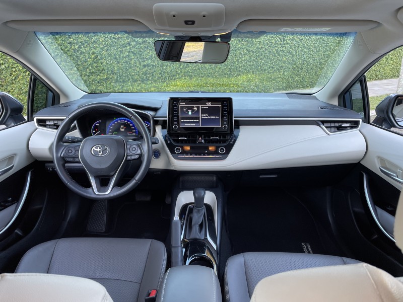 COROLLA 1.8 ALTIS PREMIUM 16V HÍBRIDO 4P AUTOMÁTICO - 2021 - FARROUPILHA