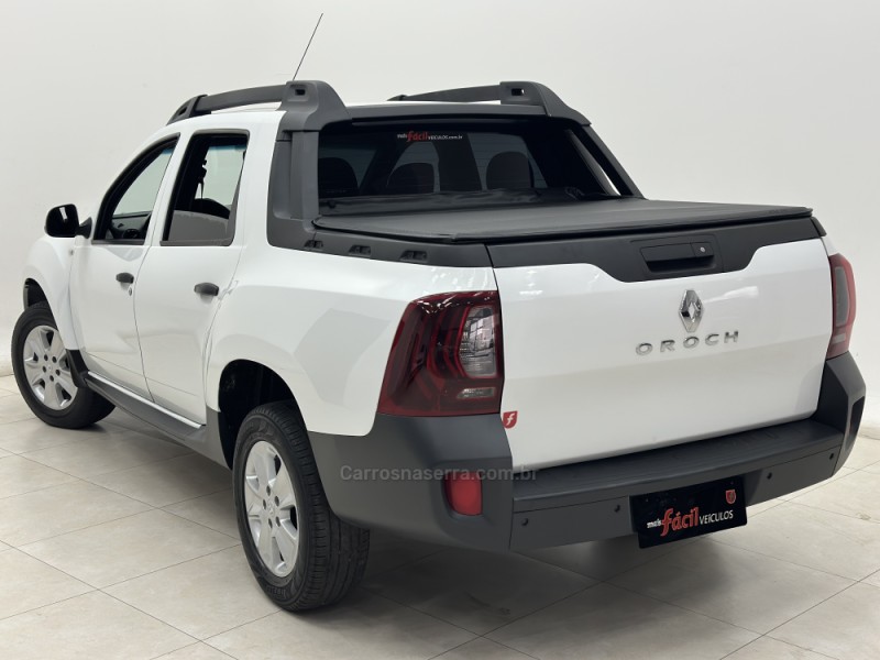 OROCH 1.6 16V EXPRESSION FLEX 4P MANUAL - 2022 - SANTA CRUZ DO SUL