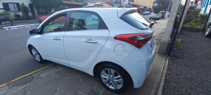 HB20 1.6 PREMIUM 16V FLEX 4P MANUAL - 2014 - PICADA CAFé
