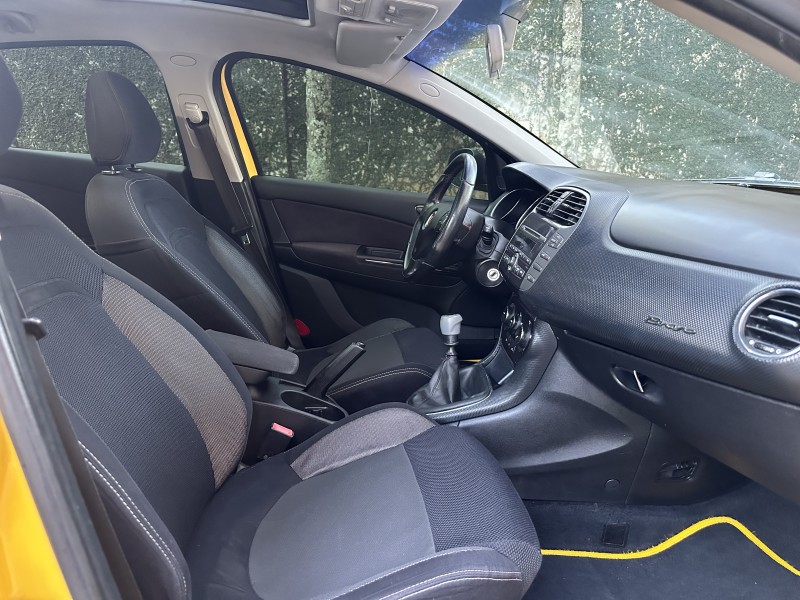 BRAVO 1.8 SPORTING 16V FLEX 4P MANUAL - 2013 - CAXIAS DO SUL