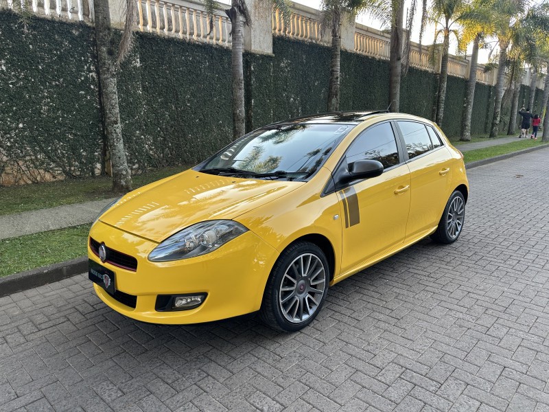 BRAVO 1.8 SPORTING 16V FLEX 4P MANUAL