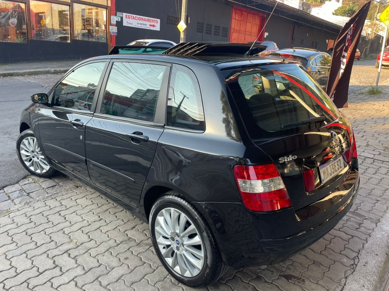 STILO 1.8 MPI 16V GASOLINA 4P MANUAL - 2006 - CAXIAS DO SUL