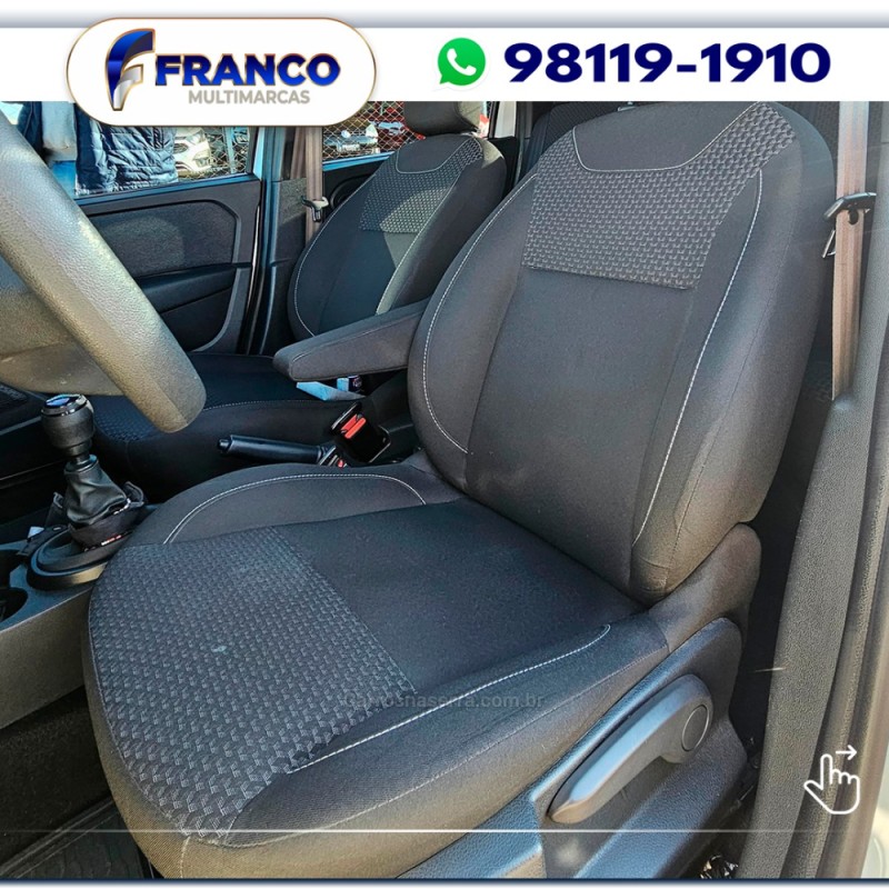 OROCH 1.6 16V SCE INTENSE FLEX 4P MANUAL - 2024 - VACARIA